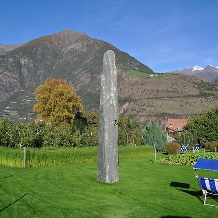 Hotel Gasthof Weisses Kreuz Naturns Exterior foto